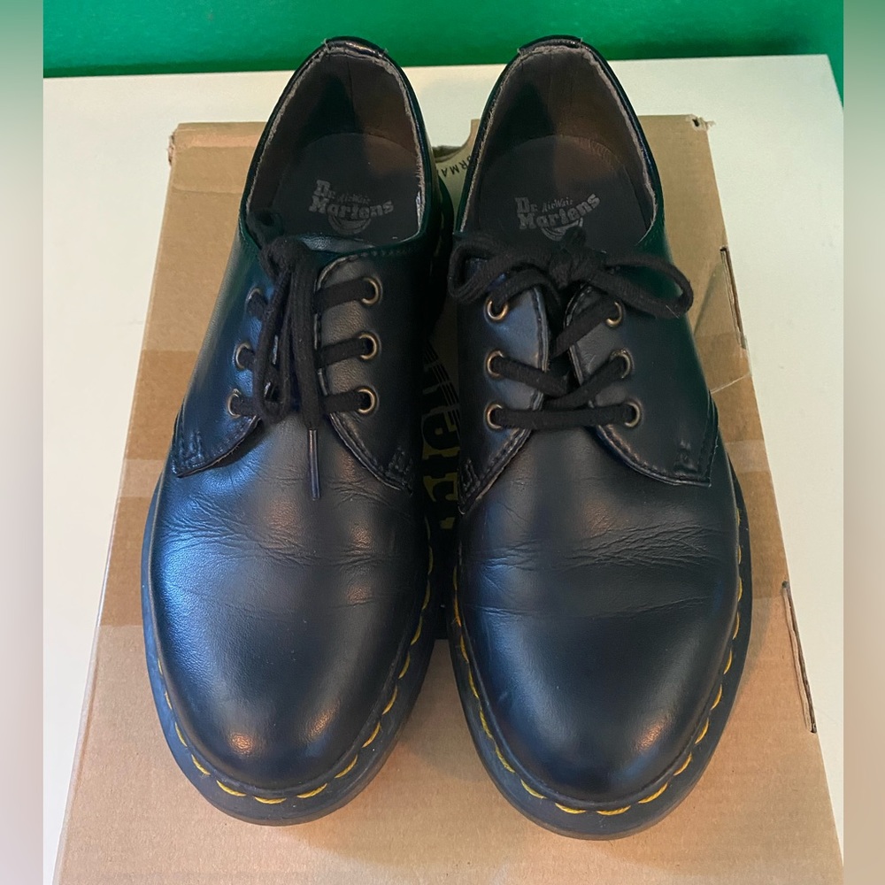 Dr. Martens Oxford